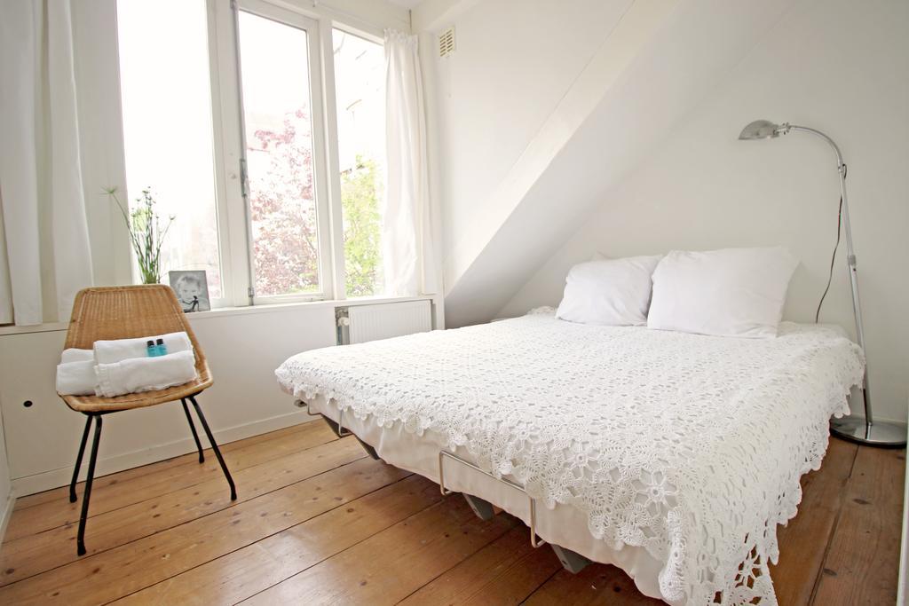 Beautiful 2 floor Vondelpark apartment. Amsterdam Eksteriør billede
